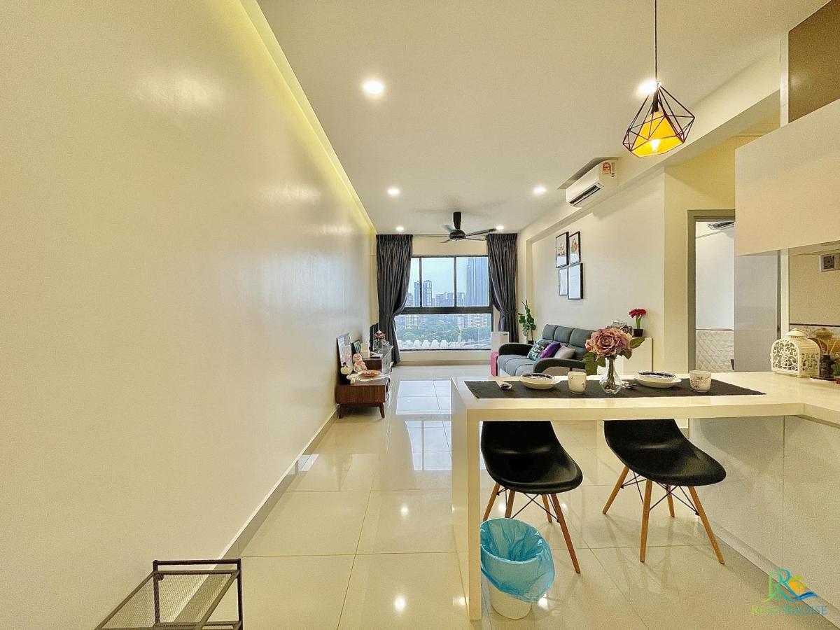 Apartemen Vsummer Loft Suites By Rr Jbcity *
