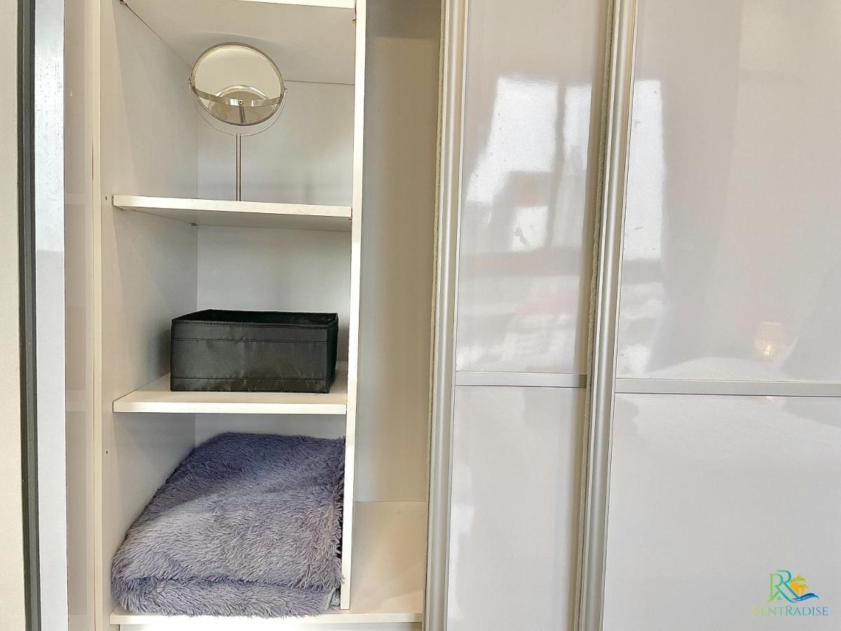 Vsummer Loft Suites By Rr Jbcity *